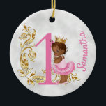 En första födelsedag Personlig afrikansk amerikan Julgransprydnad Keramik<br><div class="desc">Den här designen skapades genom digital grafik. Det kan vara personlig i det område som tillhandahålls eller anpassas genom att ändra fotot eller lägga till ditt eget ord. Kontakta mig på colorflowcreations@gmail.com om du vill ha denna design på en annan produkt. Se fler av mina skapelser eller följ mig på...</div>
