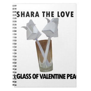 En fredlig Alla hjärtans dag i Romantik Anteckningsbok Med Spiral