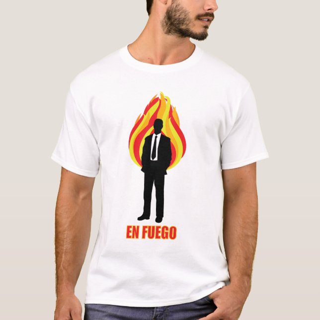 En Fuego Tee (Framsida)