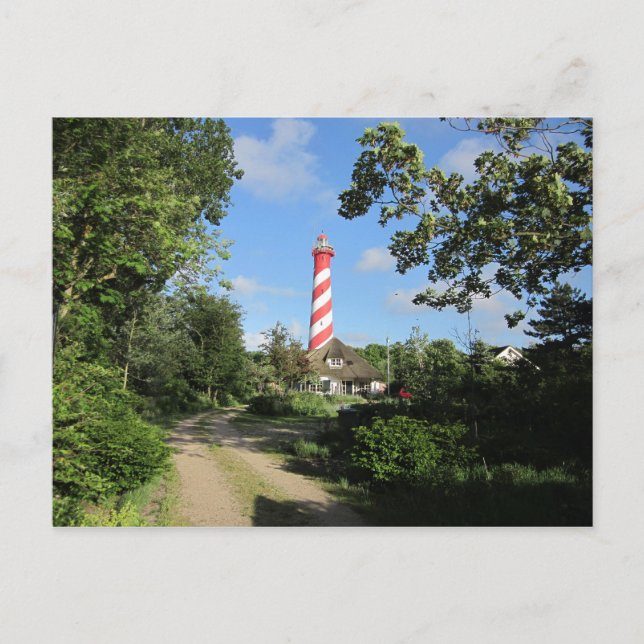 En fyr framför huset vykort (Framsida)