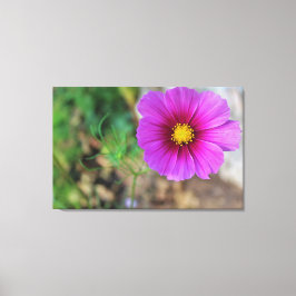 En galaxinsida en blomma canvastryck