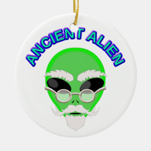 En gammal Alien Julgransprydnad Keramik