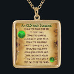 En gammal irländsk välsignelse guldpläterat halsband<br><div class="desc">Elegant,  unik guld-rovel med en marskalk och schampinset med en gammal irländsk bön för Saint Paddy's Day (, St. Patty ). Antique Classic Brown Parchment-effekter och mycket exakt design, 3D-modellering och rendering av Bulgan Lumini (c).Part från series Hyper Talismans. .En elegant och klassisk design med ett gammalt parchment.</div>