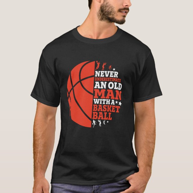 En gammal man med basket t shirt (Framsida)