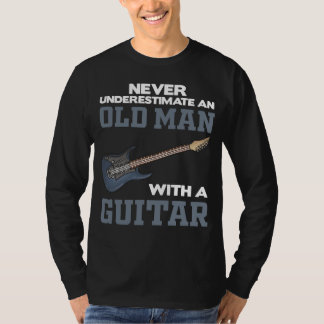 En gammal man med en guitar svart T-skirt T Shirt