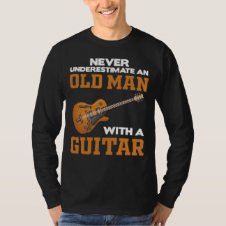 En gammal man med en guitar svart T-skirt T Shirt