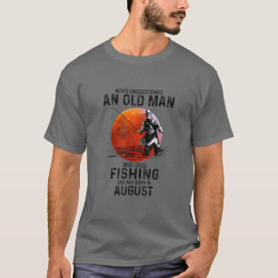 En gammal man som fiskade i Kärlek och föddes i  T Shirt