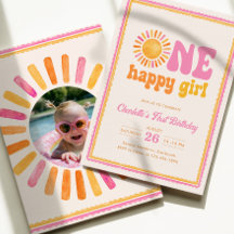 En glad flicka Solsken 1-årsdag