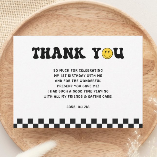 En glad kille pojke 1-års födelsedagsfest tack kort (Skapare uppladdad)