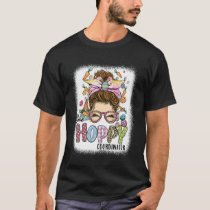 En glad koordinatör Leopard Kanin Rössa Påsk T Shirt
