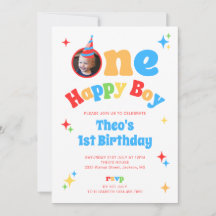 En glad pojke Kul Färgglad 1-års födelsedagsfoto