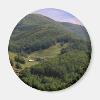 En gräsmark/Maggie Valley, North Carolina Magnet