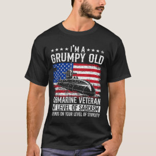 En grinig gammal ubåtsveteran flagga USA ubåtsman T Shirt