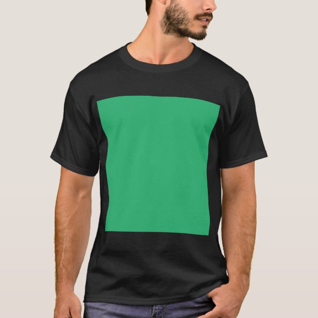 en grönt med vit gräns t shirt (Framsida)