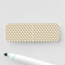 en grönt och vit bakgrund med liten löv namnbricka