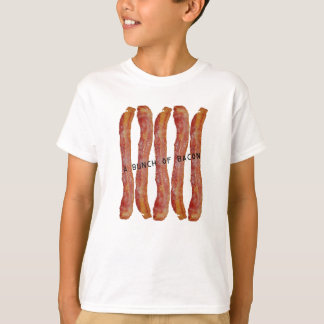 en grupp av bacon tee