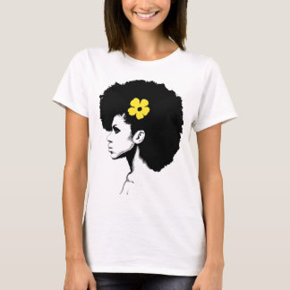 En Gult blomma T-shirt