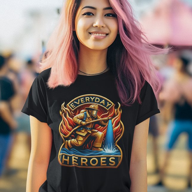 En Hero-strid: Brandmansskammar T Shirt (Skapare uppladdad)