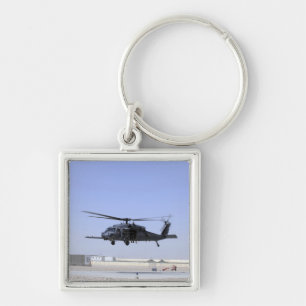 En HH-60G stenlägger höken som tar av från läg Fyrkantig Silverfärgad Nyckelring