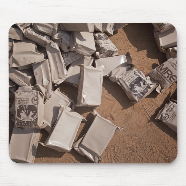 En hög av Måltider Redo till mat Musmatta (Framsidan)