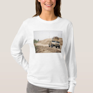 En Humvee förar säkerhet T-shirt