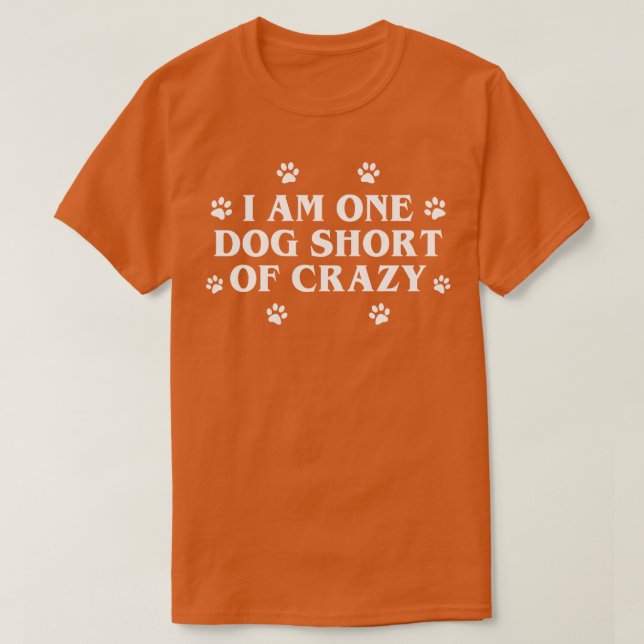 En Hund i Crazy T Shirt (Design framsida)