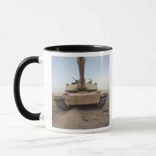 En huvudsaklig tank för strid M-1A1 Mugg