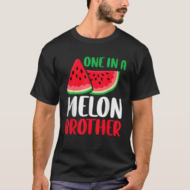 En i en Melon Brother Funny Watermelon Familamat M T Shirt (Framsida)