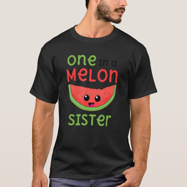 En i en Melon Party-systergrupp som matchar första T Shirt (Framsida)