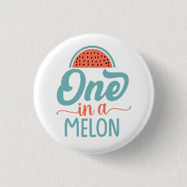 En i en Melon Sweet Retro Pin Knapp