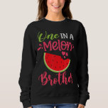 En i Melon Brother Watermelon Family Birthday T Shirt<br><div class="desc">En i en Melon Brother Watermelon Family Födelsedagsfest</div>