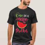 En i Melon Brother Watermelon Family Birthday T Shirt<br><div class="desc">En i en Melon Brother Watermelon Family Födelsedagsfest.</div>