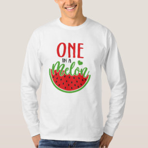 En i melon t shirt