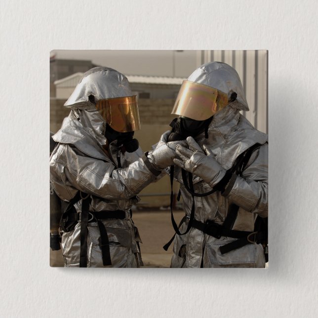 En irakisk brandman knapp (Framsida)