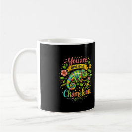 En kameleont bland andra kaffemugg
