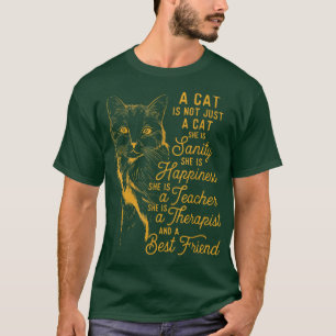 En katt är inte bara en kattunge. t shirt