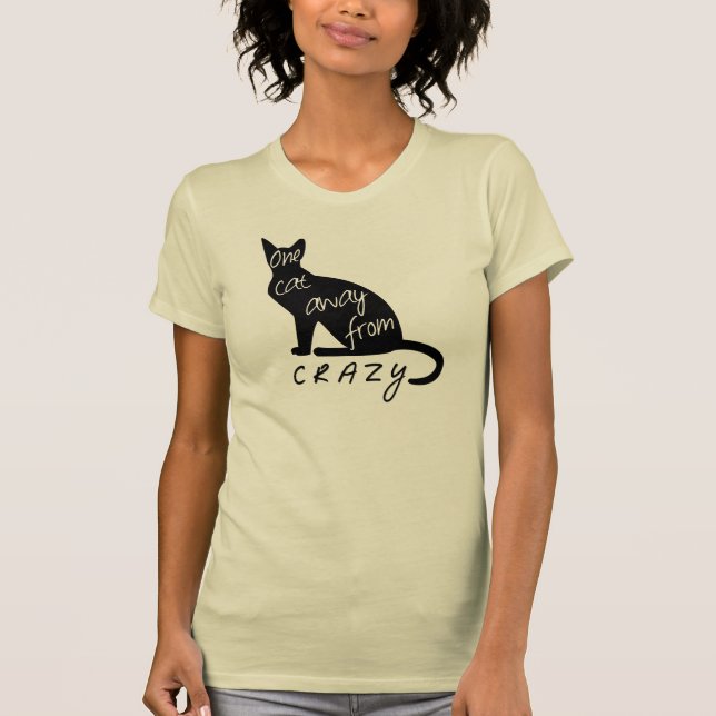 En katt i väg från GALET T-shirt (Framsida)