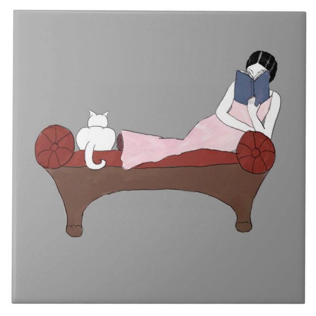 En keramiska en dam, katt och bibeln för A Kakelplatta (Framsidan)