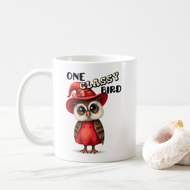 En klassfågel, en gåva från uggla älskare kaffemugg (Med munk)