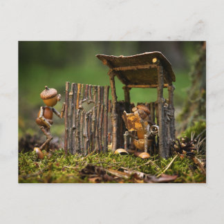 En kö för toaletten på campingplatsen vykort