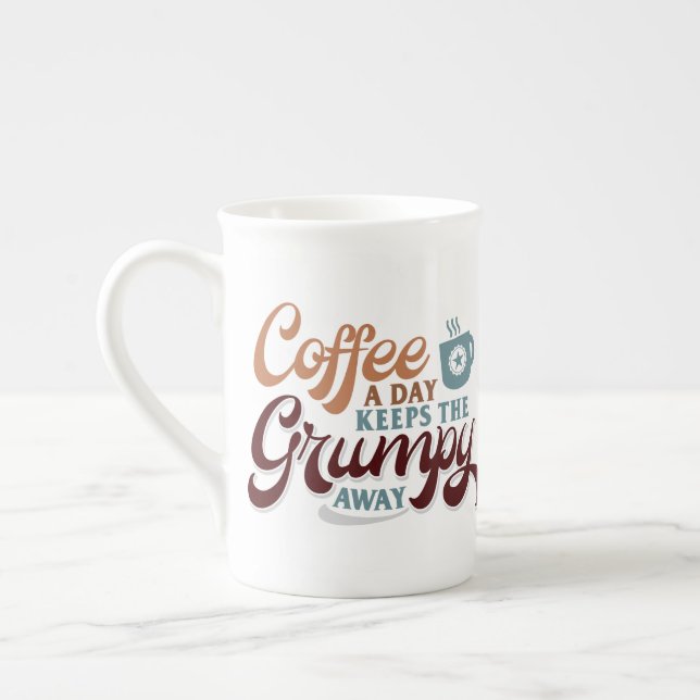En kopp kaffe om dagen för kaffegällets present   benporslin mugg (Vänster)