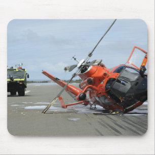 En krasch för helikopter för delfin för musmatta