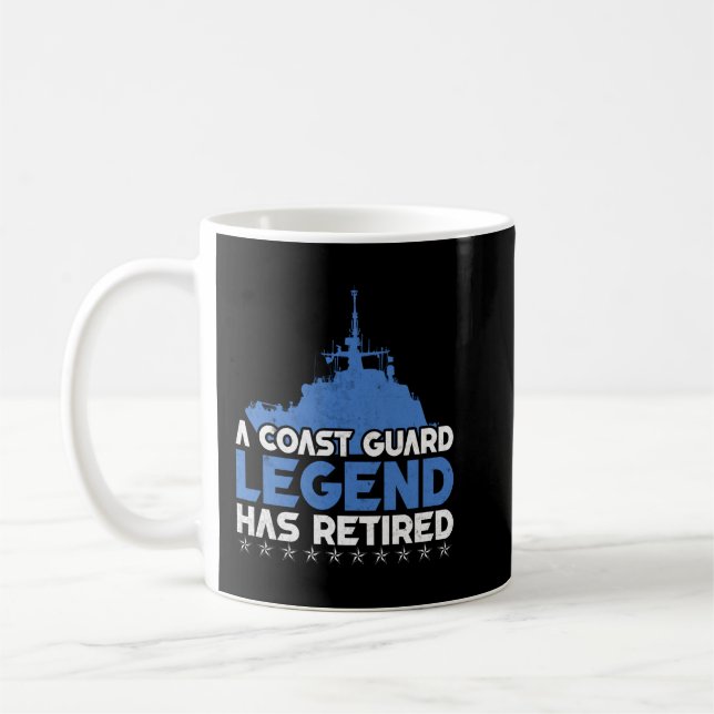 En Kusten Guard Legend har gått i pension vid USCG Kaffemugg (Vänster)