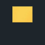 En kvadrat med gult som innehåller ett rent vitt g canvastryck<br><div class="desc">Den här kvadraten på gulten med ett skarpt vitt gräns erbjuder en modern och visuellt tilltalande utformning. Den djärva kontrasten mellan de två färg skapar en slående och öga-fångsteffekt som utan problem kommer att öka utrymmet.</div>