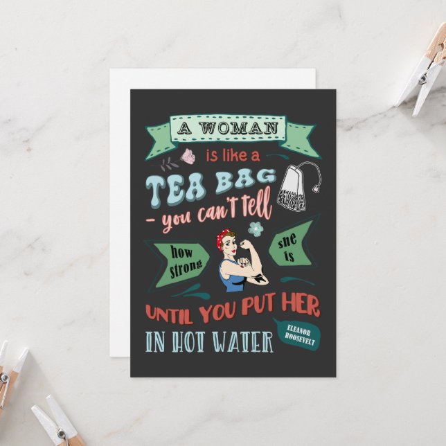 En kvinna är som ett hälsningskort för tepåse inbjudningar (Fram/Back In Situ)