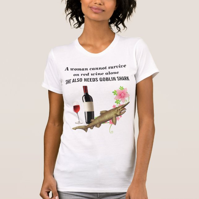 En kvinna behöver elakt trollhajen t shirt (Framsida)
