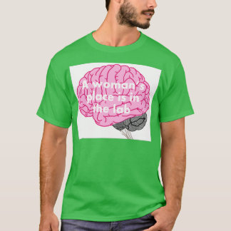 En kvinna ställe är i labbet 40 t shirt