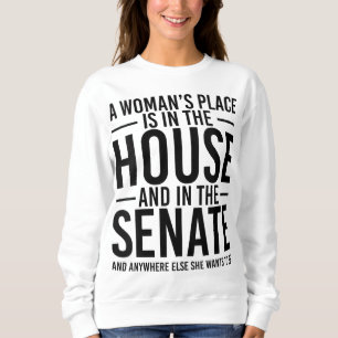En kvinnas Ställe finns i parlamentet och i senate T Shirt