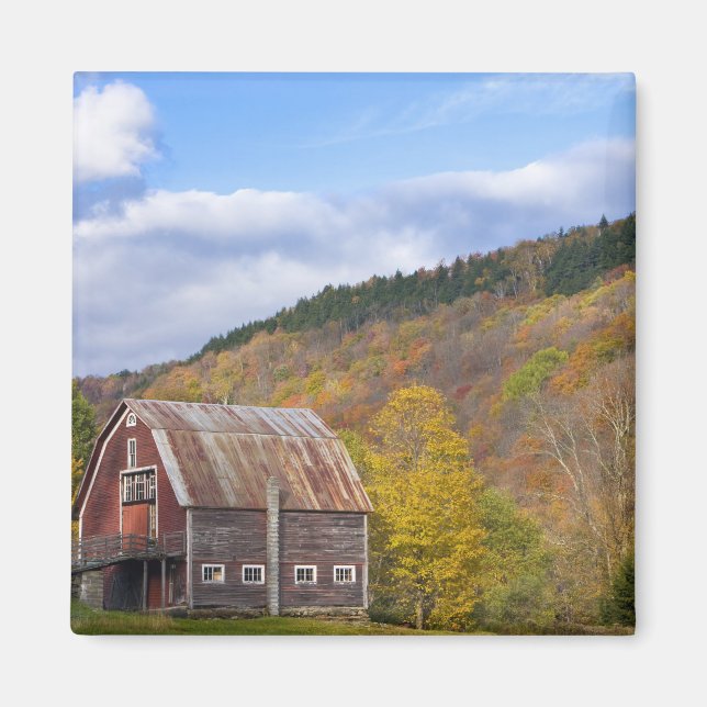 En lada i Vermonts Green Mountains. Hancock, 3 Magnet (Framsidan)