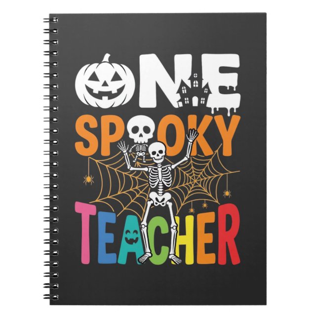 En läskig lärare Halloween-design_1 Anteckningsbok (Framsidan)